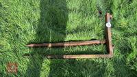 PAIR OF PALLET FORKS