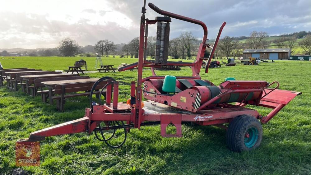 KVERNELAND 751 TRAILED BALE WRAPPER