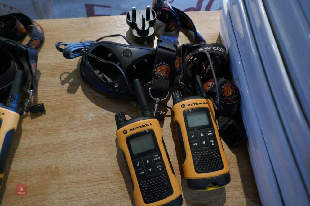 2 MOTOROLA TLKR 2 WAY RADIOS