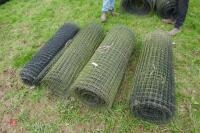 4 ROLLS OF PLASTIC JUMBO NETTING WIRE - 2