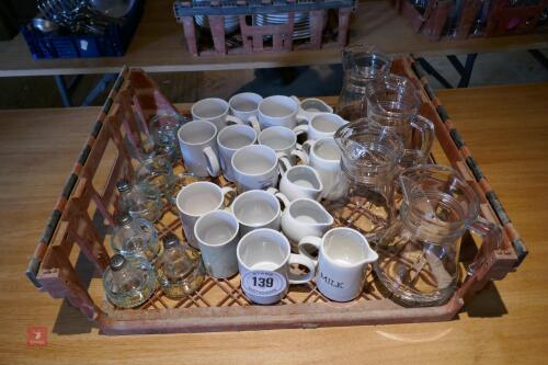 TRAY OF JUGS, MUGS, ETC