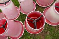 10 RED PLASTIC KING FEEDERS - 4