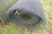 3 ROLLS OF PLASTIC JUMBO NETTING WIRE - 4