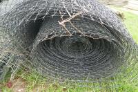 2 ROLLS OF PLASTIC JUMBO NETTING WIRE - 7