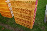 5 MONDIAL ORANGE POULTRY CRATES - 3