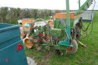 AMAZONE ED451-K 6 ROW MAIZE DRILL - 7