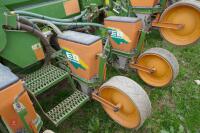 AMAZONE ED451-K 6 ROW MAIZE DRILL - 16