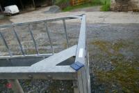 IAE GALVANISED RECTANGULAR CATTLE FEEDER - 4