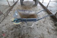 WHEELBARROW C/W PUNCTURE PROOF TYRE - 6