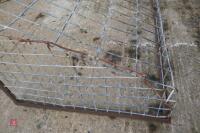 MESH CATTLE HAY FEEDER - 4