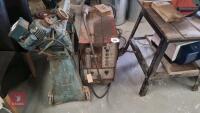 MIG WELDER + ACCESSORIES