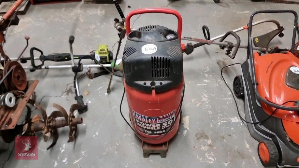 SEALEY AIR COMPRESSOR