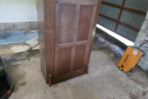 WOODEN WARDROBE