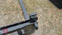 SET OF PALLET FORKS- EURO 8 BRAKCETS NEW - 8