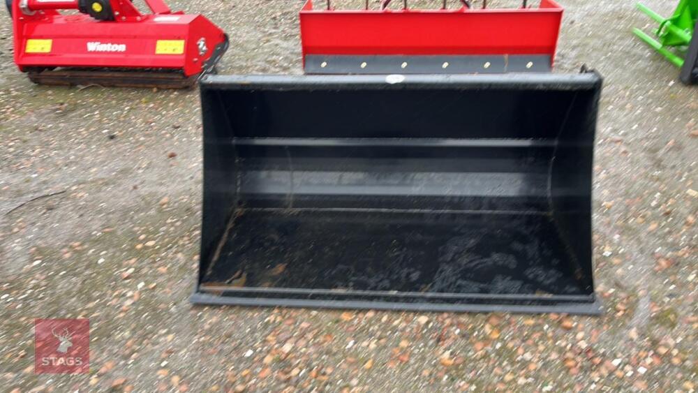 1.5M NEW TRATOR BUCKET- EURO 8 BRACKETS