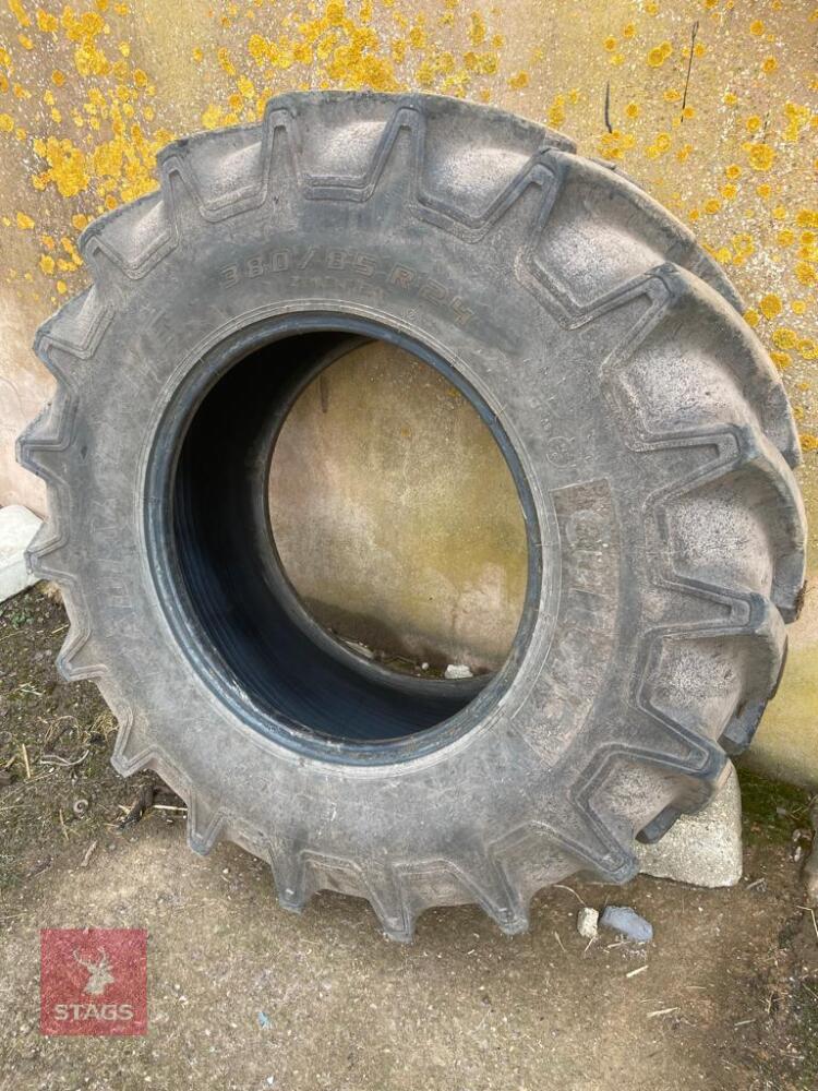 RADIAL DRIVE 14.9 R24 TRACTOR TYRE