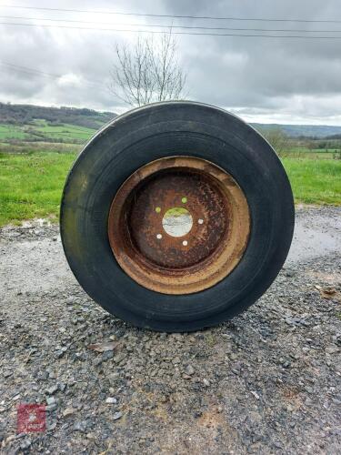 SPLIT RIM TRAILER WHEEL & TYRE