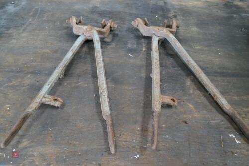 2 X FLOORBOARD CLAMPS