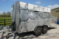 IFOR WILLIAMS 12' LIVESTOCK TRAILER - 18