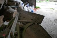 DOWDESWELL 4 FURROW REVERSABLE PLOUGH - 3