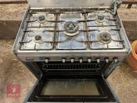 SMEG GAS OVEN/HOB - 3