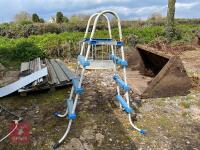 DOUBLE SIDED SWIMMING POOL LADDER