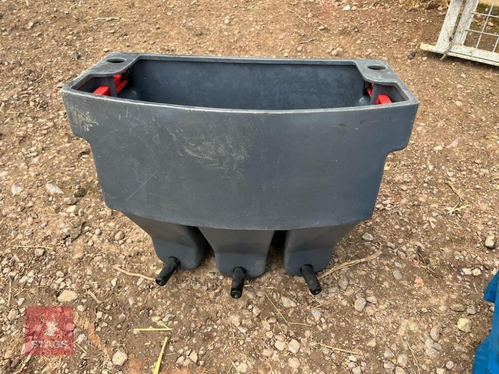 MILKBAR 3 TEAT HOOK OVER CALF FEEDER