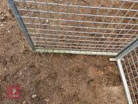 2 X GALVANISED DOG KENNEL PANELS - 4