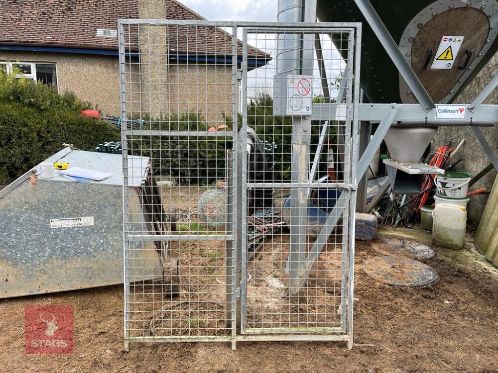 2 X GALVANISED DOG KENNEL PANELS/GATES