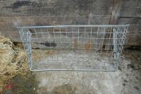 4'10'' GALVANISED WALL MOUNTED HAY RACK - 2