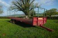 2002 25FT MARSHALL TWIN AXLE BALE TRAILER - 25