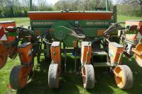 AMAZONE ED451-K 6 ROW MAIZE DRILL - 14