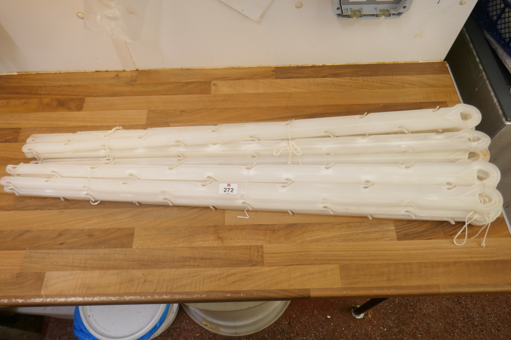 MEAT/PRODUCE HANGING FIXTURES