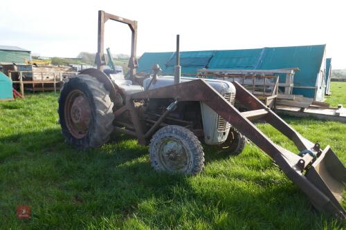 MASSEY FERGUSON GREY GOLD 2WD TRACTOR