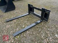 SET OF PALLET FORKS- EURO 8 BRAKCETS NEW - 2