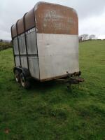 IFOR WILLIAMS LIVESTOCK/HORSE TRAILER