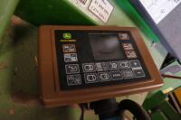 2016 JOHN DEERE F440 R ROUND BALER - 7