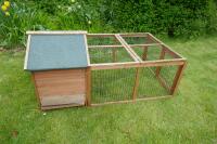 WOODEN RABBIT/ PET HUTCH