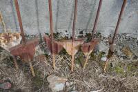 12 PIGTAIL METAL ELECTRIC FENCE STAKES - 3