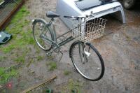 VINTAGE HERCULES LADIES BIKE (90) - 5