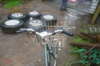 VINTAGE HERCULES LADIES BIKE (90) - 7