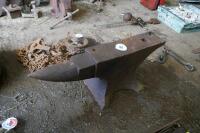 LARGE ANVIL (44)