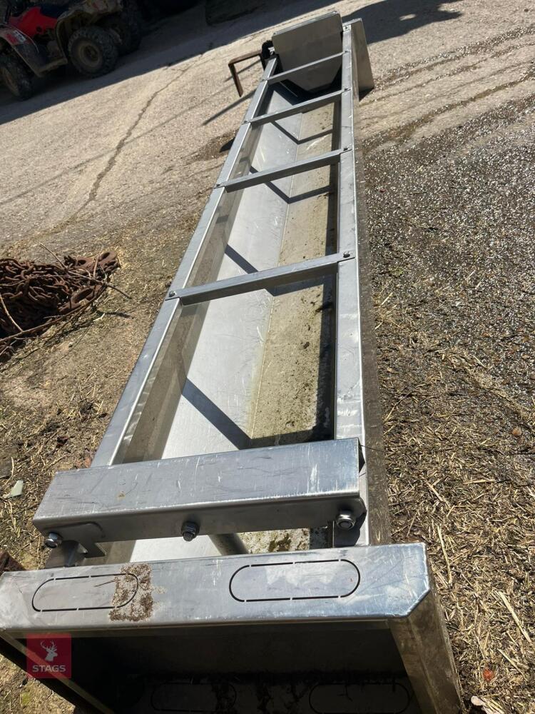 10FT STAINLESS STEEL WATER TROUGH