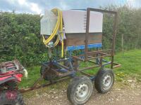 MOBILE 400L MILK CART/FEEDER