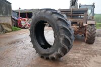 1 x 580/70 R38 REAR TRACTOR TYRE