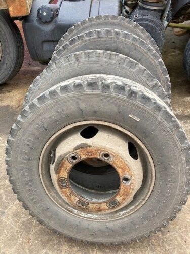 4 WHEELS + TYRES FOR 7.5TON LORRY