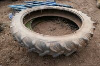 2X 270/95 R48 ROW CROP TYRES - 2