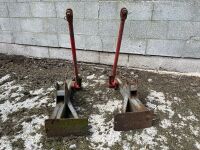 MASSEY FERGUSON LOADER BRACKETS - 6