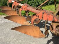 KVERNELAND 4F CONVENTIONAL PLOUGH - 5