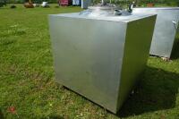 STAINLESS STEEL PRESSURISED STORAGE TANK - 2